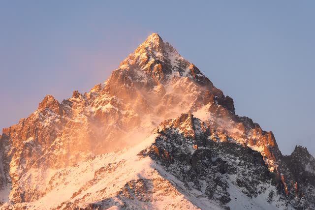 Monviso all'alba